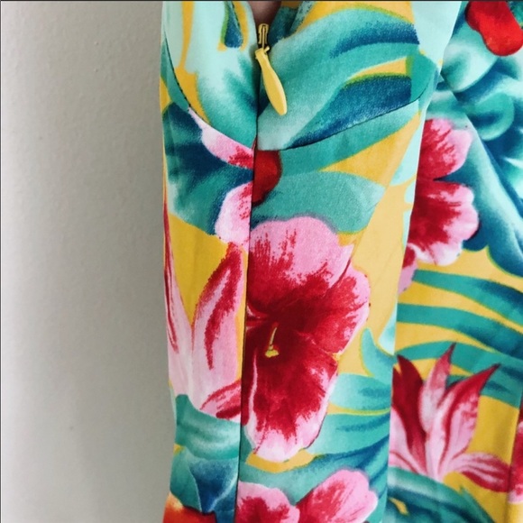 Superdown Revolve Frankie Tropical Floral Romper - Picture 5 of 6